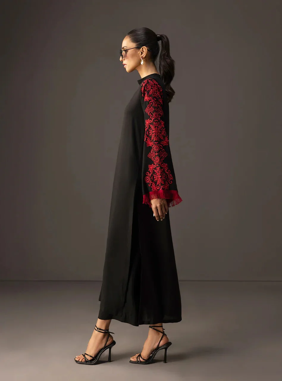 Black Blaze - Zainab chottani (AC-09) - Image 6