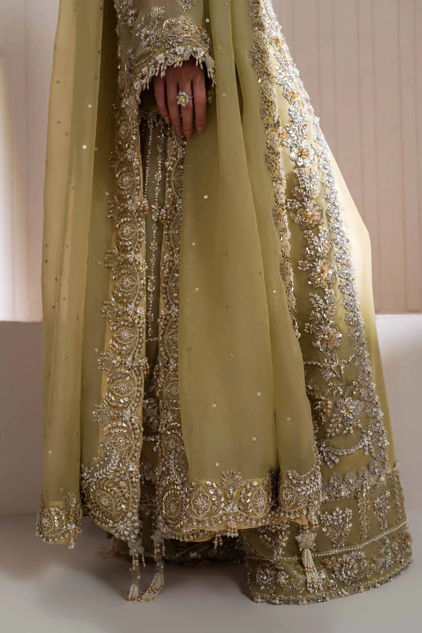 ELAN - LEONORE - Image 3
