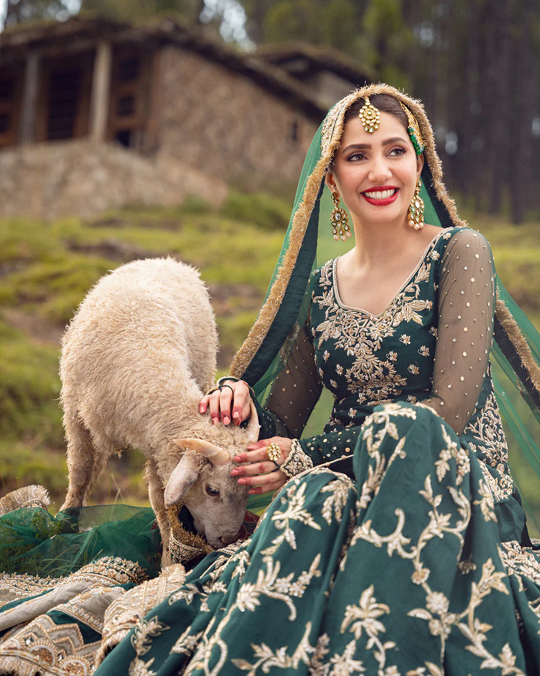 Faiza Saqlain - Durkhanai - Image 4