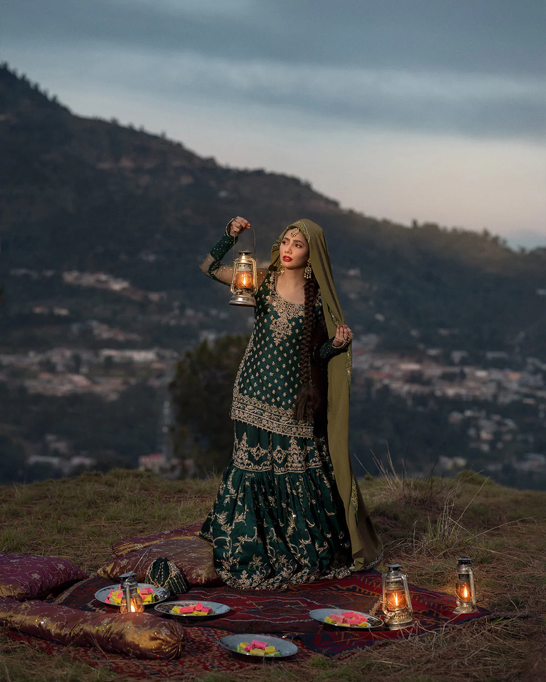 Faiza Saqlain - Durkhanai - Image 5