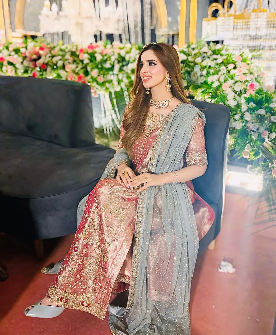 Haris Shakeel - 4 Pc Luxury Ensemble - Image 3